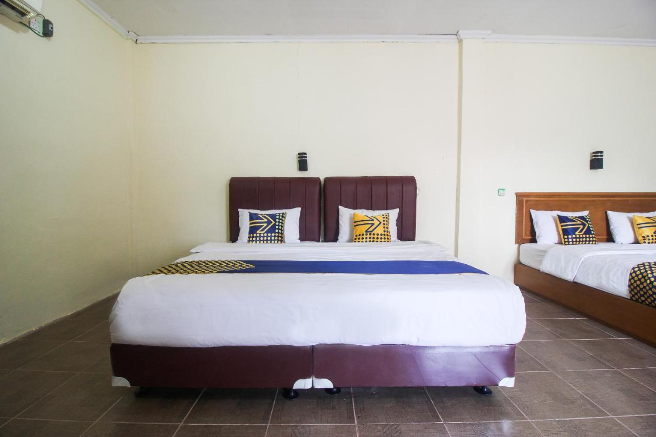 SPOT ON 2809 Hotel Yasmin Siak Sri Indrapura Dış mekan fotoğraf