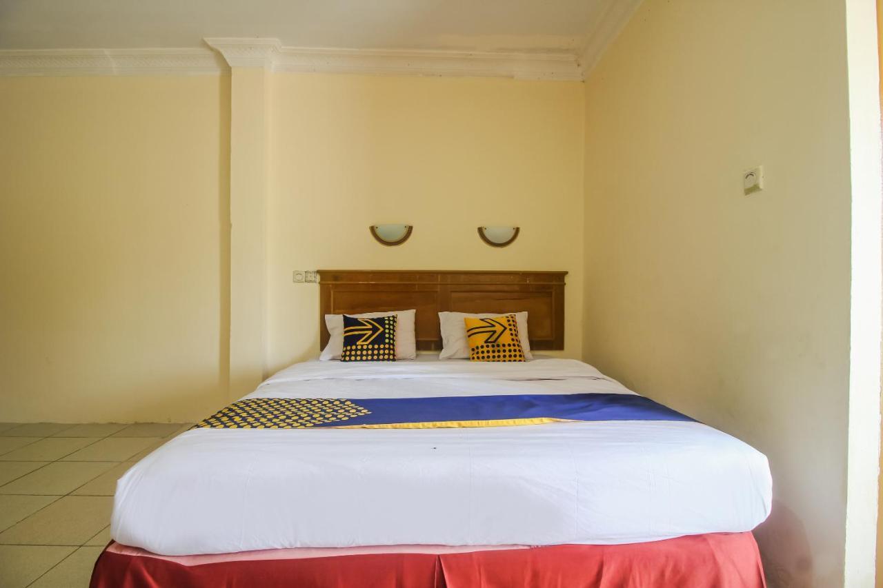 SPOT ON 2809 Hotel Yasmin Siak Sri Indrapura Dış mekan fotoğraf