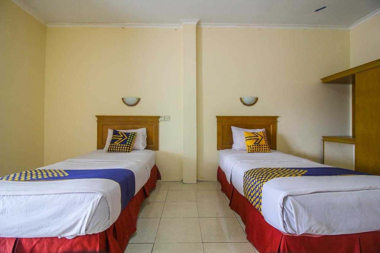 SPOT ON 2809 Hotel Yasmin Siak Sri Indrapura Dış mekan fotoğraf